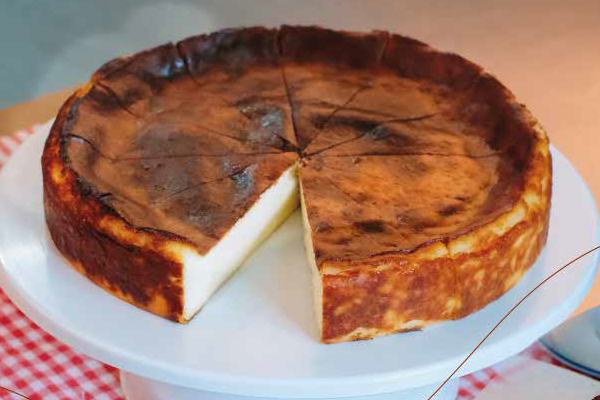 SAN SEBASTİAN CHEESECAKE